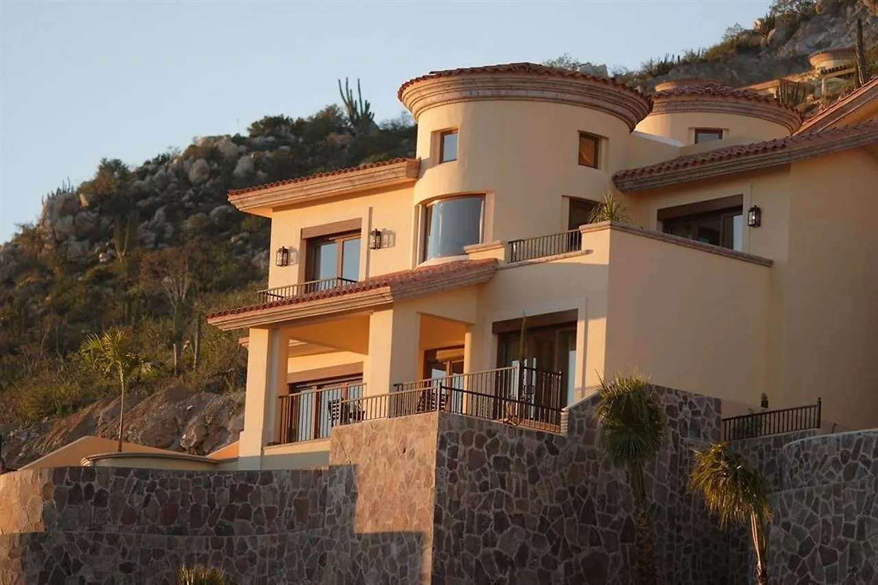 Luxury 3Br Villa In Cabo San Lucas With Ocean-View